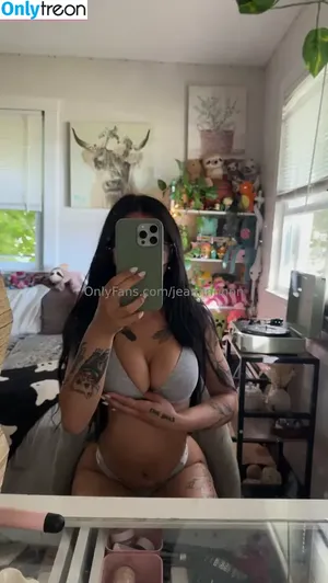 jeannnnnnn / jeannnnn.n nude photo #0500