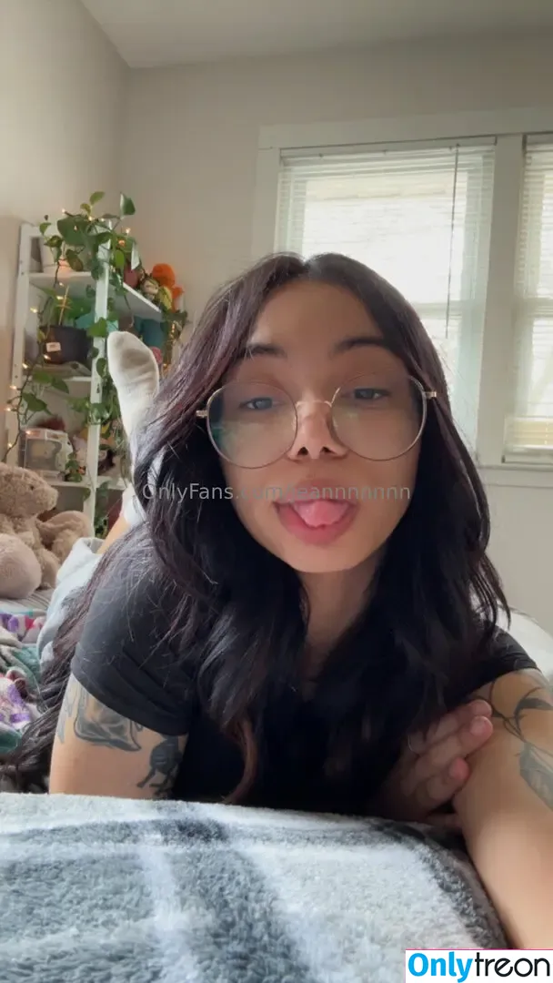 jeannnnnnn nude photo #0300 (jeannnnn.n)