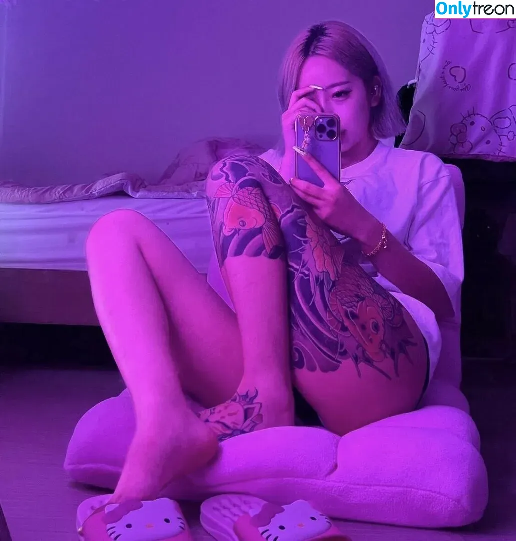 Jee_i_queen_ голая photo #0004 (jee_i_ / jex1official)