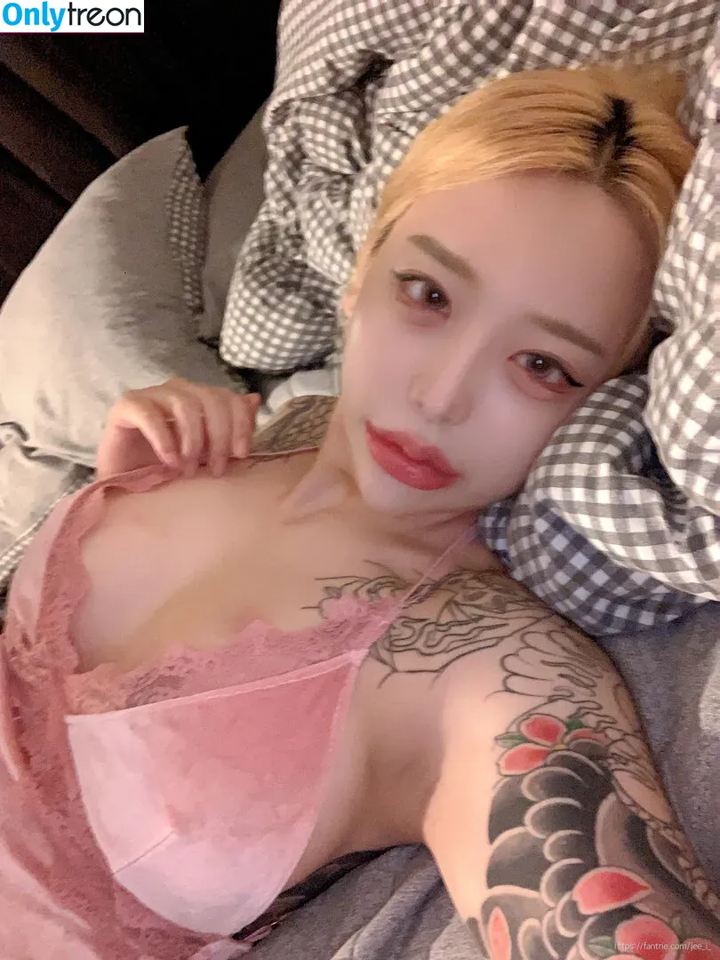 Jee_i_queen_ голая photo #0020 (jee_i_ / jex1official)