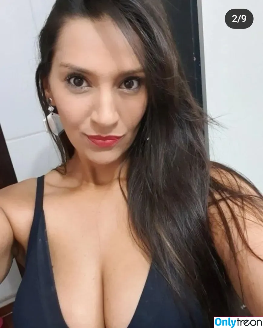 Jee Trindade nude photo #0001 (jetrindadeoficial)