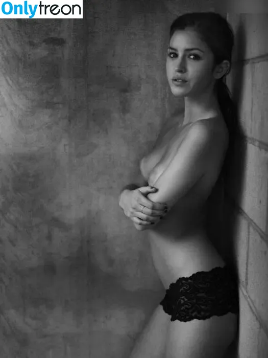 Jehane Paris nude photo #0002 (msgigiparis)