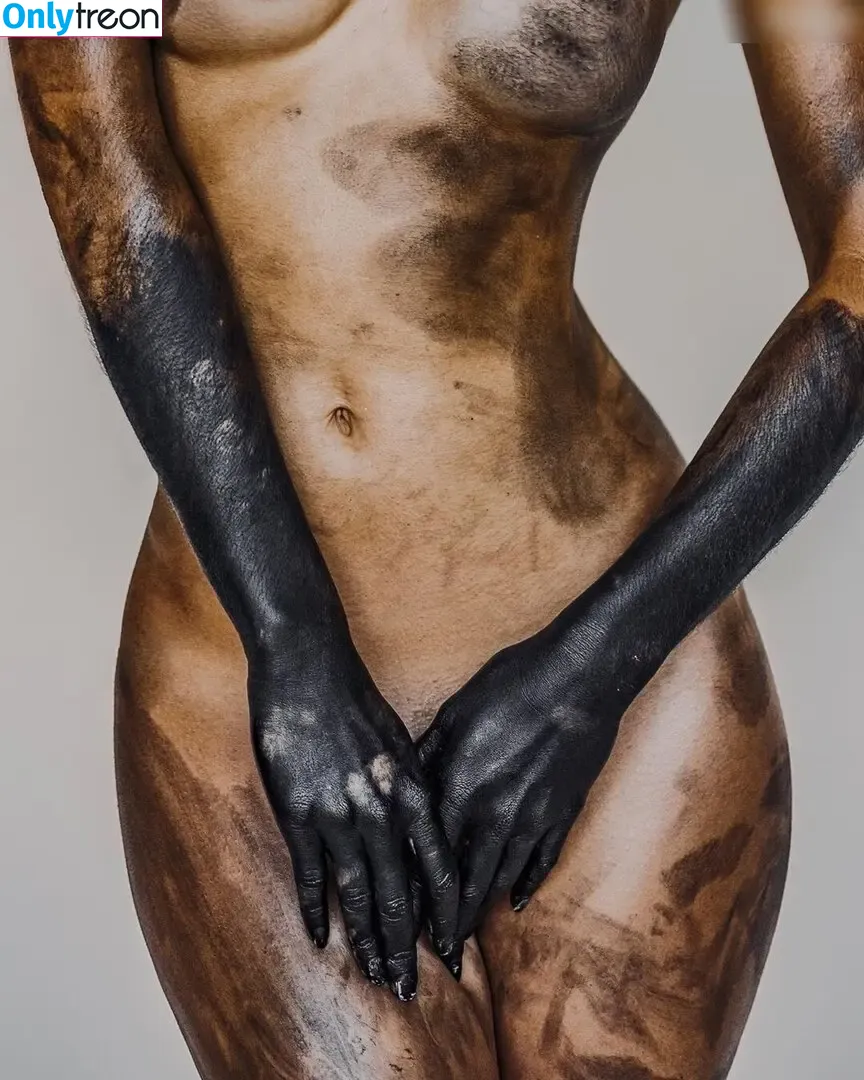 Jehane Paris голая photo #0030 (msgigiparis)