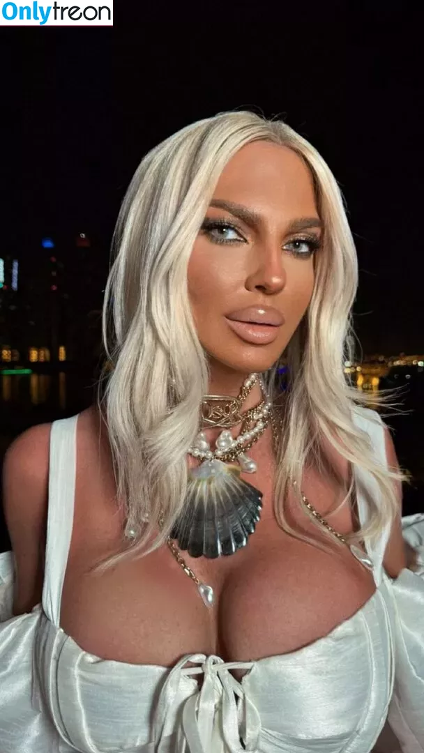 Jelena Karleusa nude photo #0075 (karleusa / karleusastar)