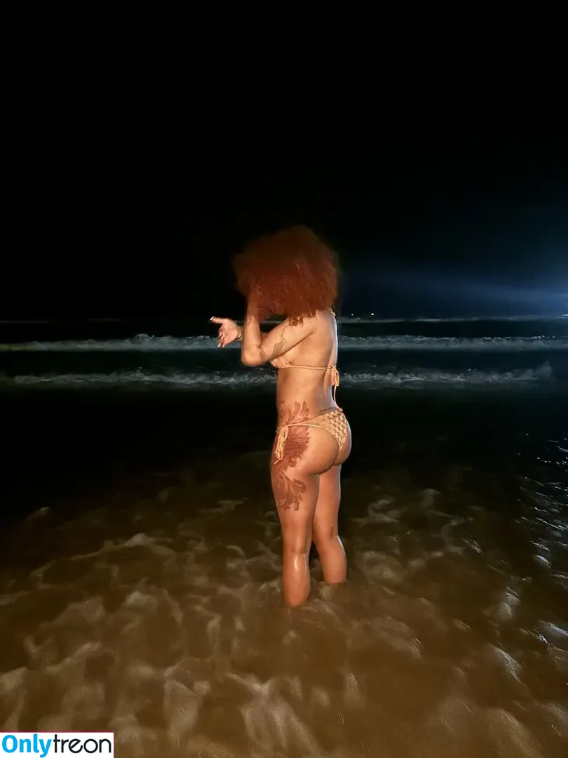 jellyfishlegend nude photo #0006 (desss.tineeee)