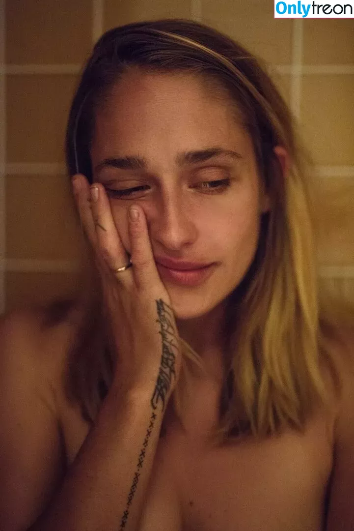 Jemima Kirke nude photo #0075 (jemima_jo_kirke / jemimakirke)