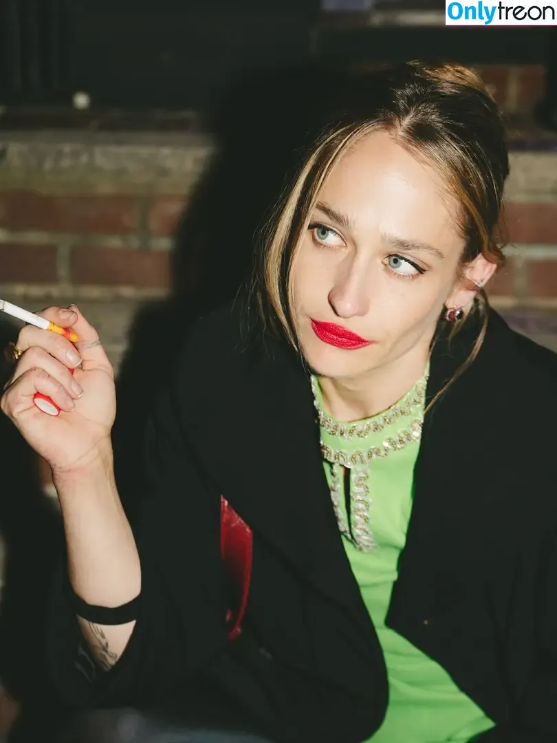 Jemima Kirke nude photo #0109 (jemima_jo_kirke / jemimakirke)