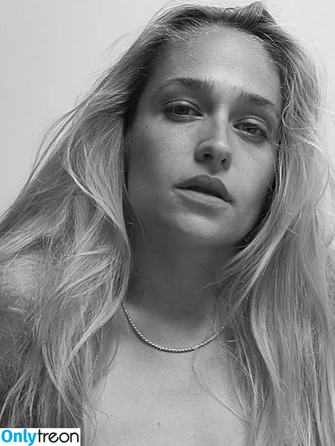 Jemima Kirke nude photo #0118 (jemima_jo_kirke / jemimakirke)