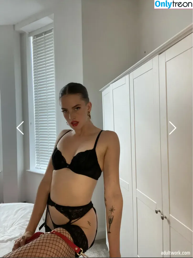 Jenavivre nude photo #0006 (aprilbynight / jennnabyday)