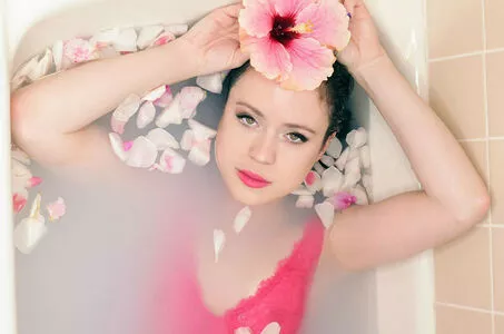 jenhearts247 / jenloveheart nude photo #0040