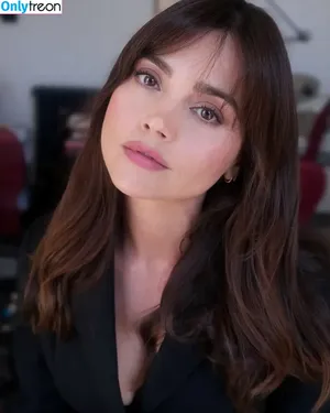 Jenna Coleman / jenna_coleman_ nude photo #0061
