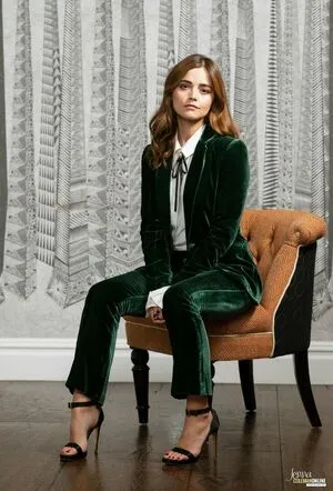 Jenna Coleman / jenna_coleman_ фото голая #0103