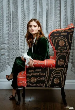Jenna Coleman / jenna_coleman_ фото голая #0105