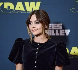 Jenna Coleman / jenna_coleman_ фото голая #0283