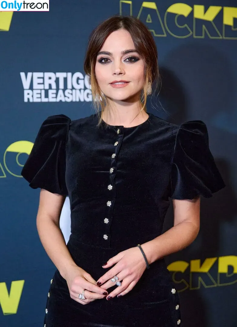 Jenna Coleman голая photo #0286 (jenna_coleman_)