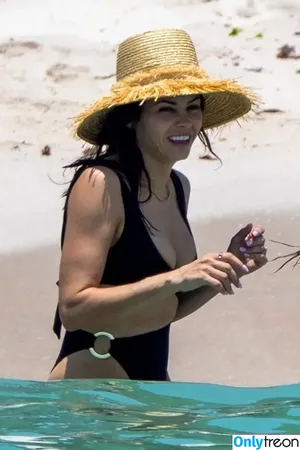 Jenna Dewan / jennadewan nude photo #0355