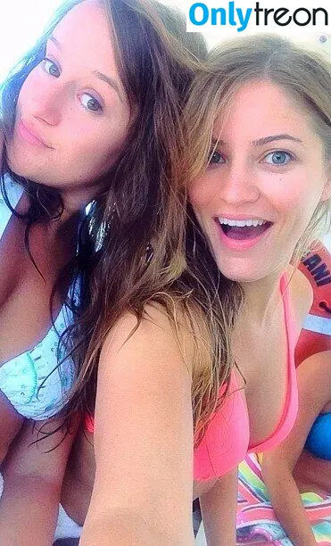 Jenna Ezarik голая photo #0064 (jennaezarik)