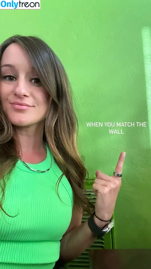 Jenna Ezarik nude photo #0148 (jennaezarik)