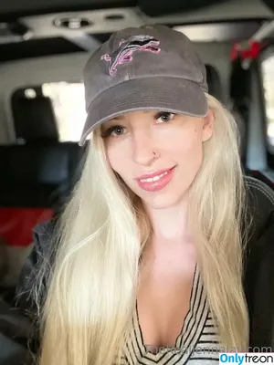 Jenna Jay / iamjennajay / realjennajay / therealjennajay nude photo #0002