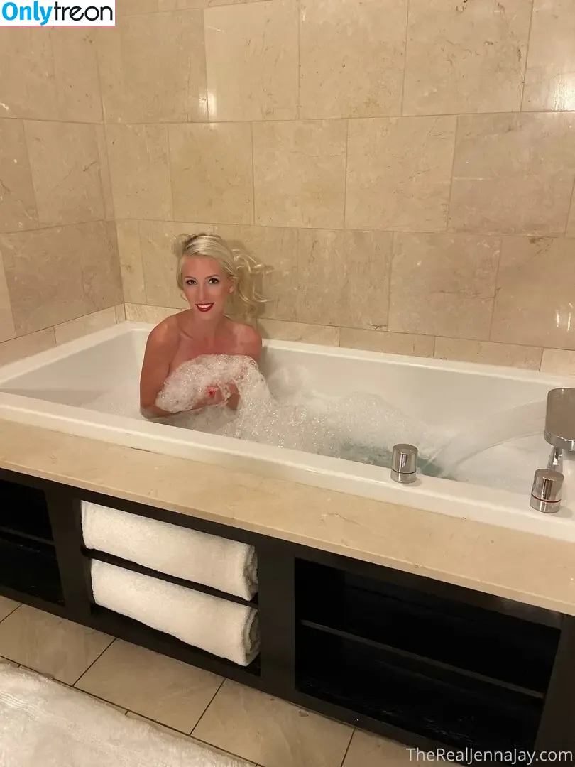 Jenna Jay nude photo #0008 (iamjennajay / realjennajay / therealjennajay)