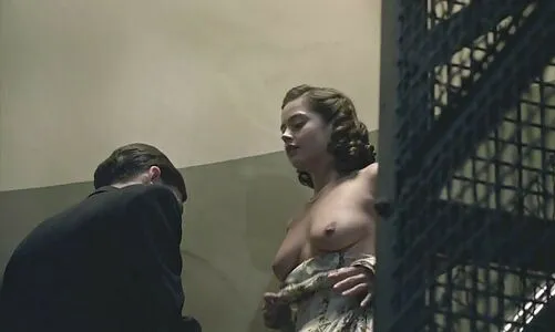 Jenna Louise Coleman / jenna_coleman_ nude photo #0021