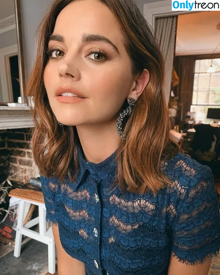 Jenna Louise Coleman nude photo #0050 (jenna_coleman_)