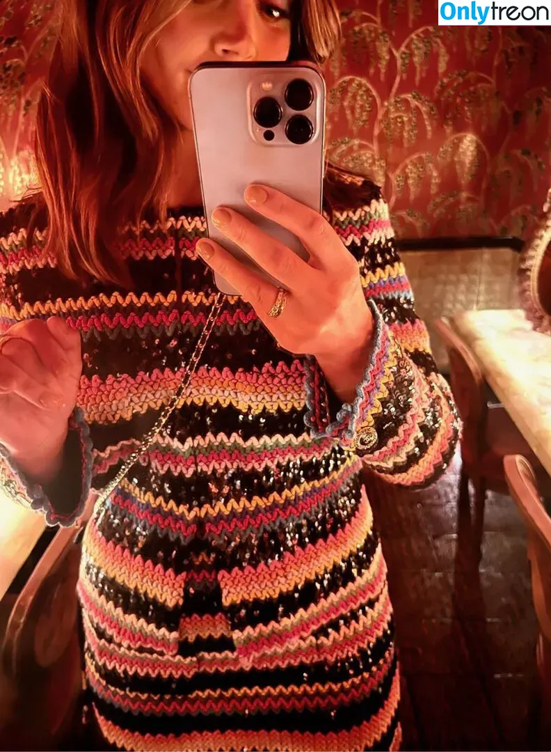 Jenna Louise Coleman nude photo #0101 (jenna_coleman_)