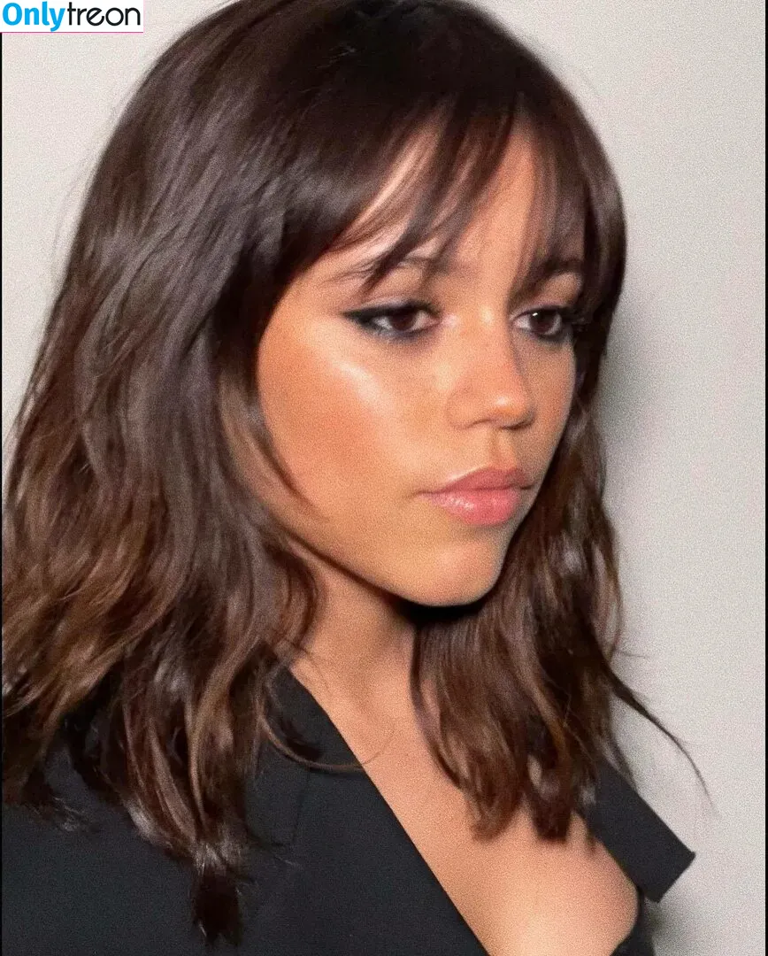 Jenna Ortega nude photo #0581 (Page / jennaortega)