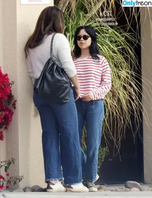 Jenna Ortega / Page / jennaortega фото голая #2220