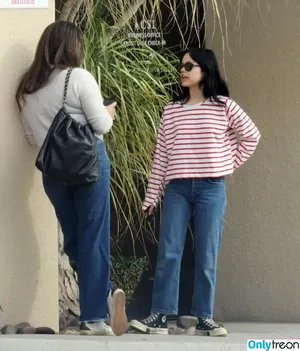 Jenna Ortega / Page / jennaortega фото голая #2234