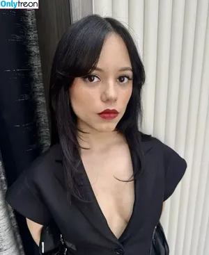 Jenna Ortega / Page / jennaortega nude photo #2525
