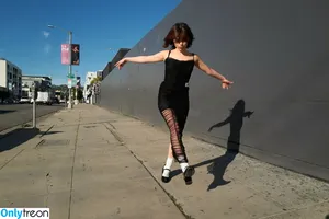 Jenna Ortega / Page / jennaortega nude photo #2582
