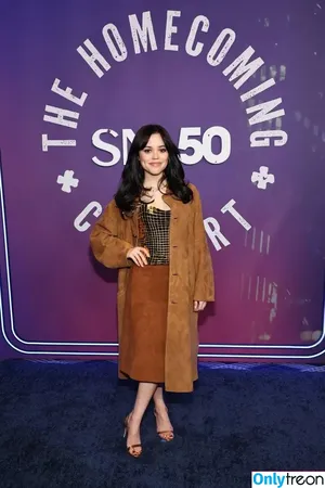 Jenna Ortega / Page / jennaortega nude photo #2622