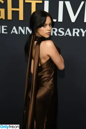 Jenna Ortega / Page / jennaortega nude photo #2717
