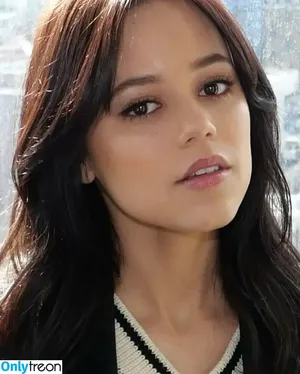 Jenna Ortega / Page / jennaortega nude photo #2728