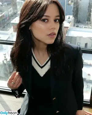 Jenna Ortega / Page / jennaortega nude photo #2729