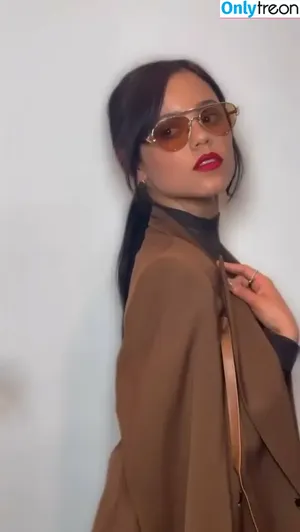 Jenna Ortega / Page / jennaortega nude photo #2826