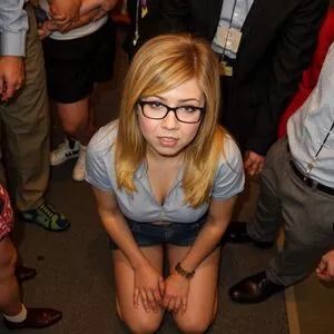 Jennette McCurdy / jennettemccurdy nude photo #0368