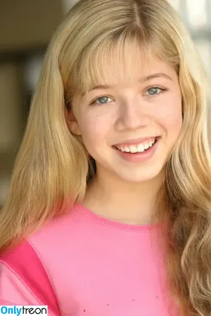 Jennette McCurdy / jennettemccurdy nude photo #0417