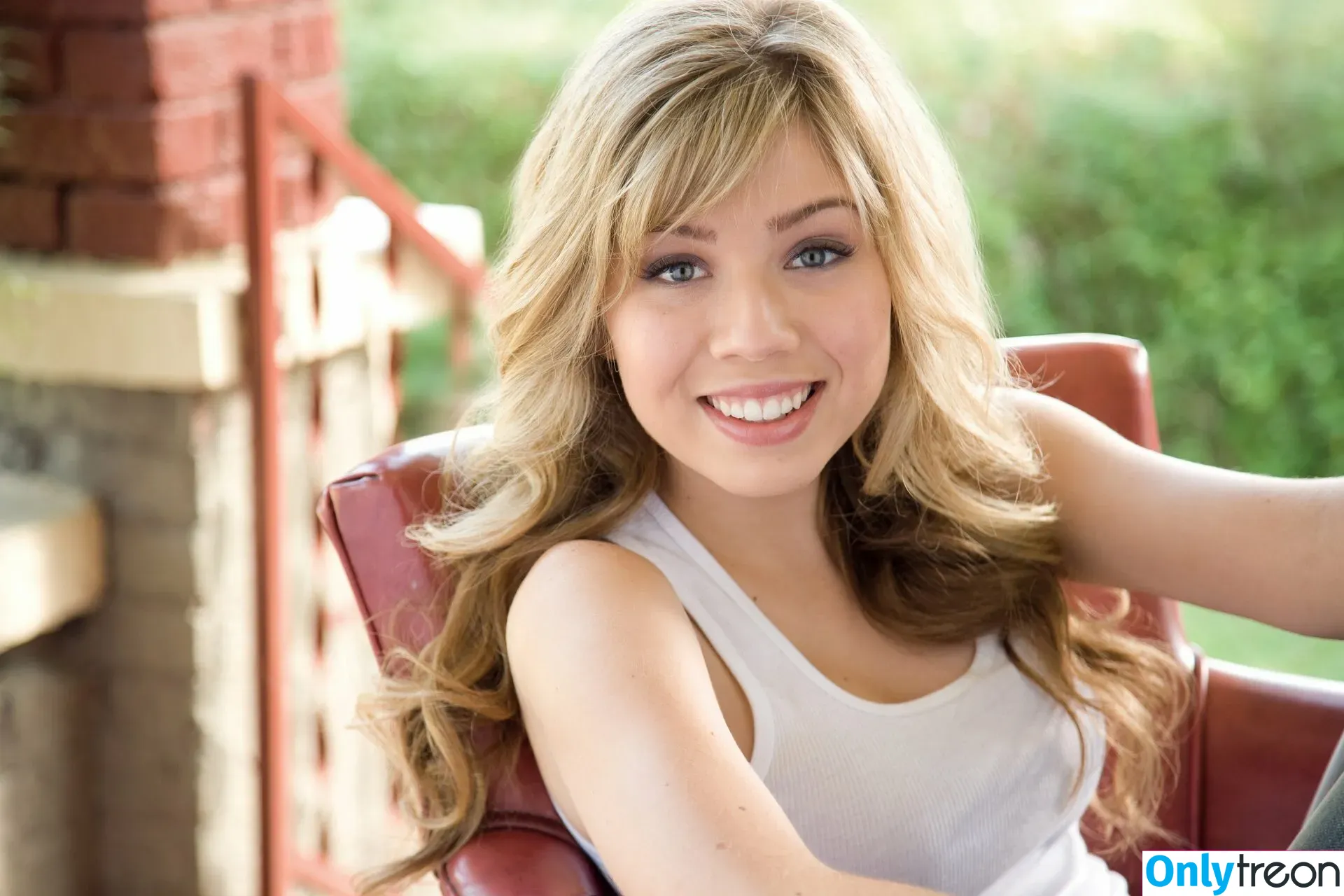 Jennette McCurdy голая photo #0048 (jennettemccurdy)