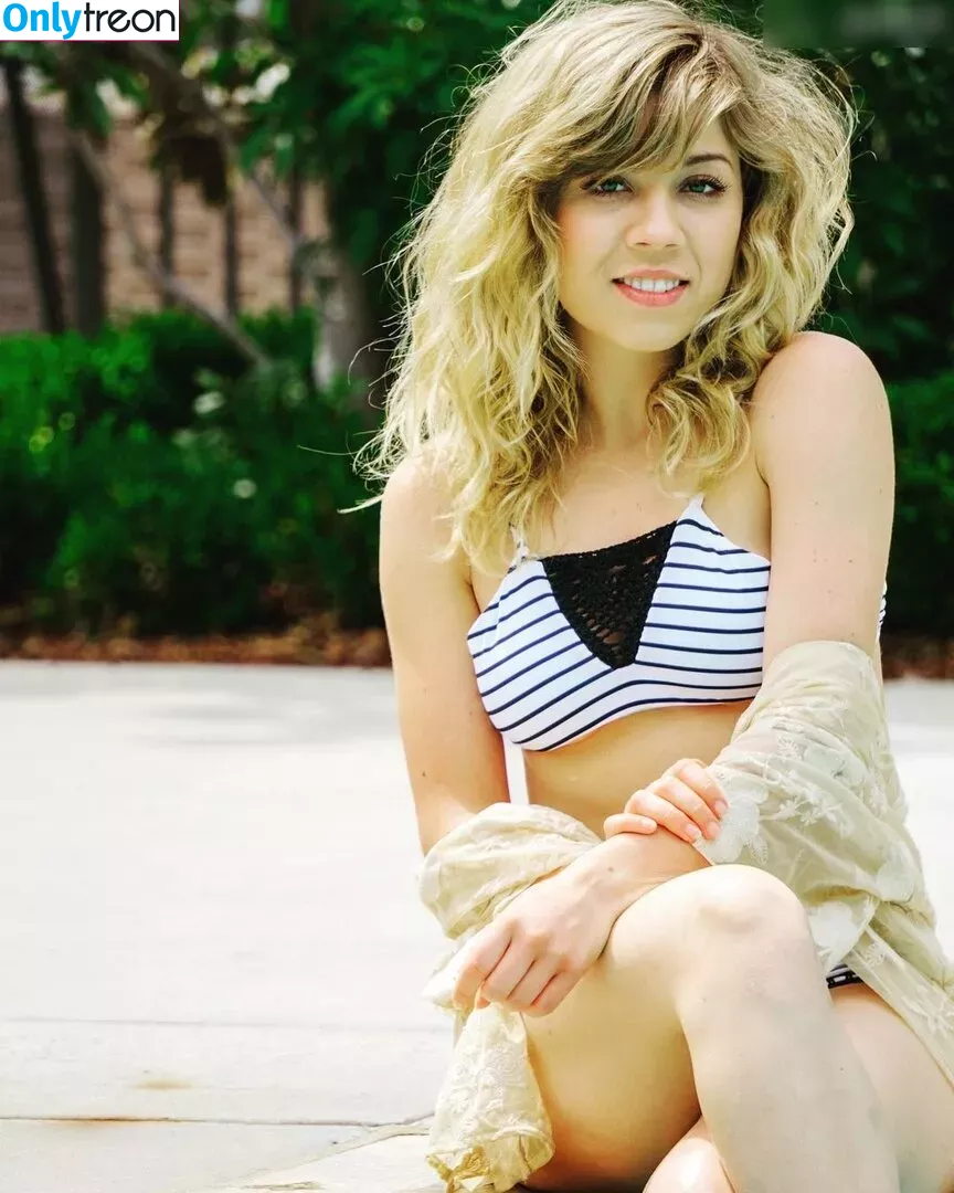 Jennette McCurdy nude photo #0204 (jennettemccurdy)