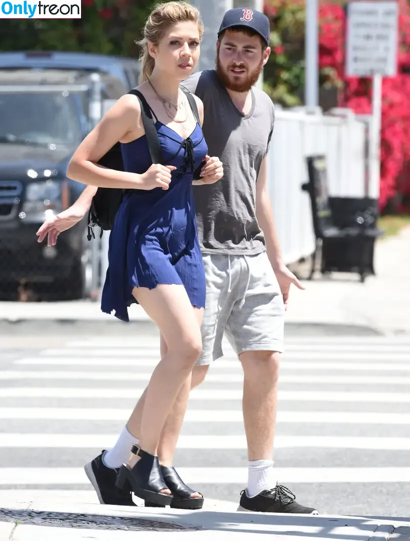Jennette McCurdy голая photo #0474 (jennettemccurdy)