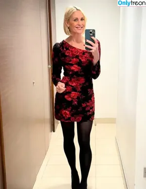 Jenni Falconer / jennifalconer фото голая #0220