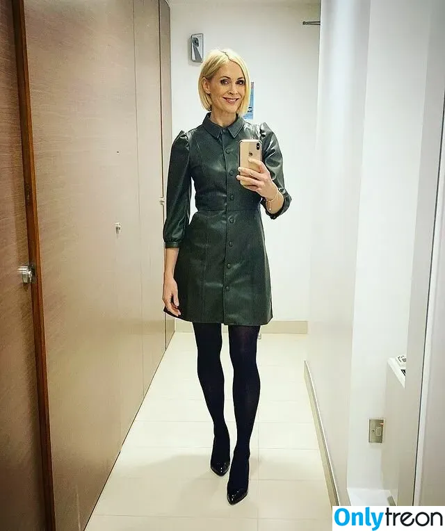 Jenni Falconer nude photo #0074 (jennifalconer)