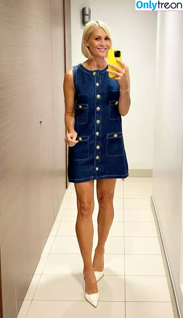 Jenni Falconer голая photo #0201 (jennifalconer)