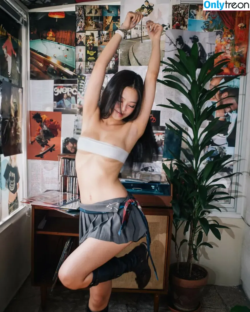 Jennie Blackpink nude photo #0102 (jennierubyjane)