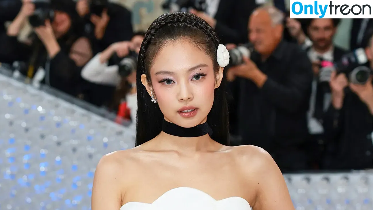 Jennie Blackpink nude photo #0215 (jennierubyjane)