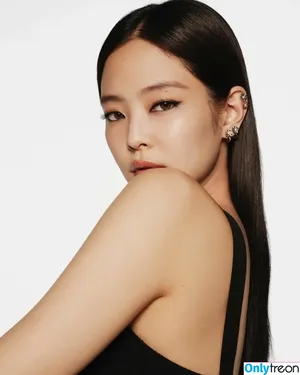 Jennie | BLΛƆKPIИK / Blackpink / jennierubyjane / sheflieshigh nude photo #1919