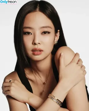 Jennie | BLΛƆKPIИK / Blackpink / jennierubyjane / sheflieshigh nude photo #1920