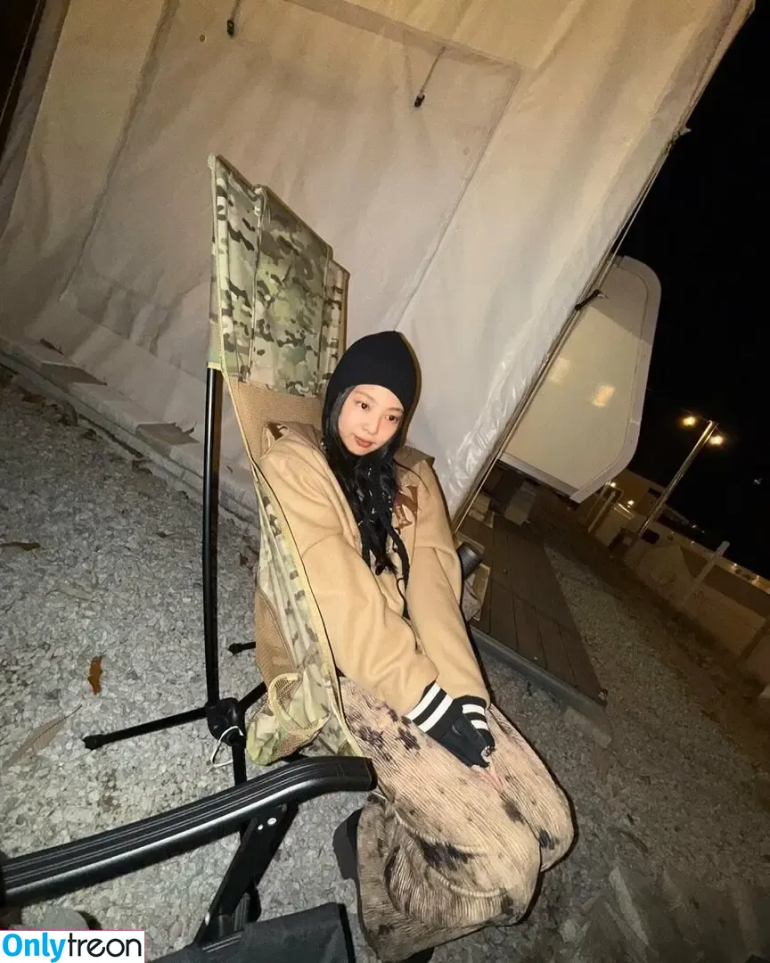 Jennie | BLΛƆKPIИK голая photo #1845 (Blackpink / jennierubyjane / sheflieshigh)